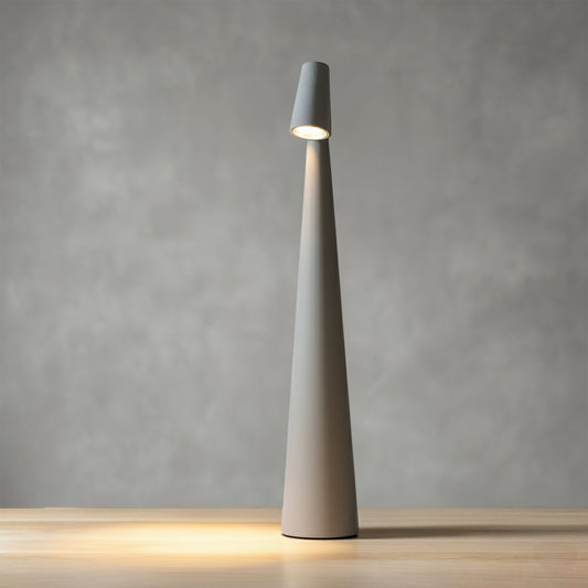 Bitsy Slim Lamp